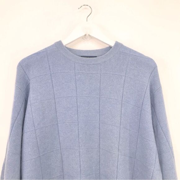 Joseph & Lyman Light Blue 100% Cashmere
Windowpane Knit Crewneck Sweater - Picture 4 of 12